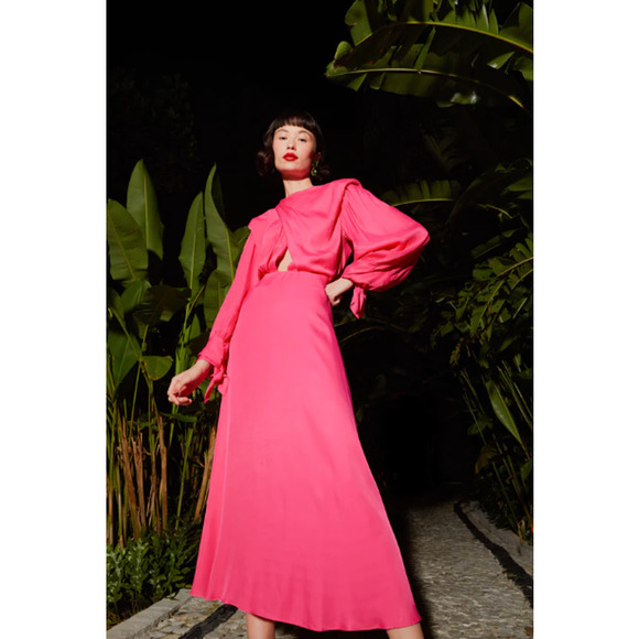 NEW Farm Rio Shoulder Pads Maxi Dress Open Back Viscose Pink Women's Size Medium - Picture 2 of 13